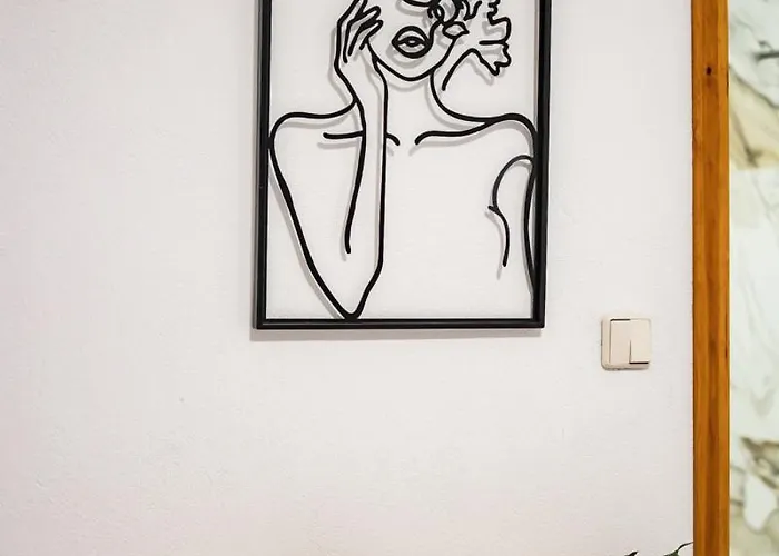 Ango First Floor Appartement